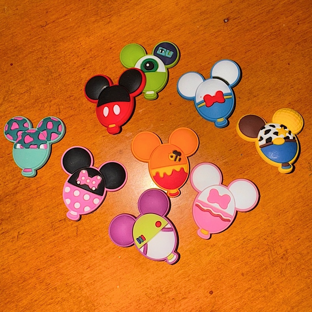 Bundle of 9 Disney Croc Jibbitz.